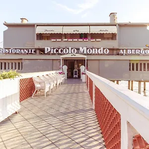 Otel Piccolo ***