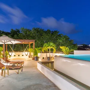 https://quinta-margarita-suites.quintano-roohotels.com